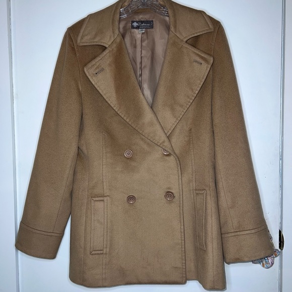 Cashmere Boutique | Camel Cashmere Peacoat - Picture 10 of 13